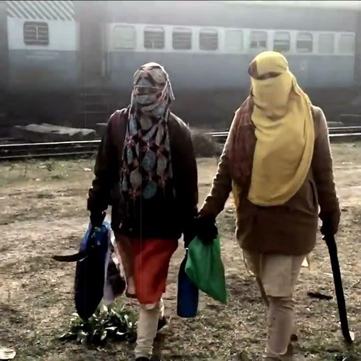 रेलवे ग्रुप-डी मे लड़कियां करती है ये काम, वीडियो मे देखे | The Train Fact #shorts #trains