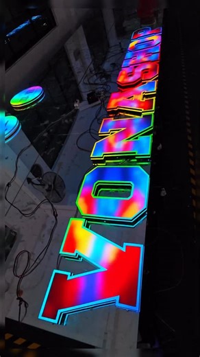 xdsign on Instagram: "80% of people are unaware of popular signs. #signagedesign #signage #ledneon #ledlight #signature lightbox ledsign neonlight diyideas signshop signmaking lamplight lampmanufacturer ledlightstrip logodesign signageinstall signagemarking signagedesign LED fp Technologyforyou"