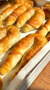 1.3M views · 8.6K reactions |  BUREČIĆI NA TURSKI NAČIN...Recept sam u komentaru detaljno opisala❗  LINK RECEPTA POTRAŽITE U KOMENTARU ISPOD  | Recepti za brza i jednostavna jela | Facebook