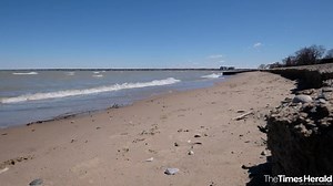 Great Lakes water levels to rise in 2020, threatening Michigan's state parks