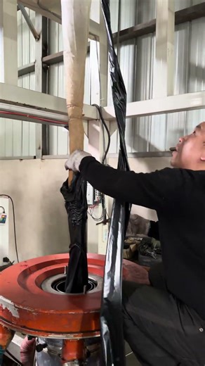 Manufacturing Garbage Bags #factoryproducts #factory #trashbag #productionprocess