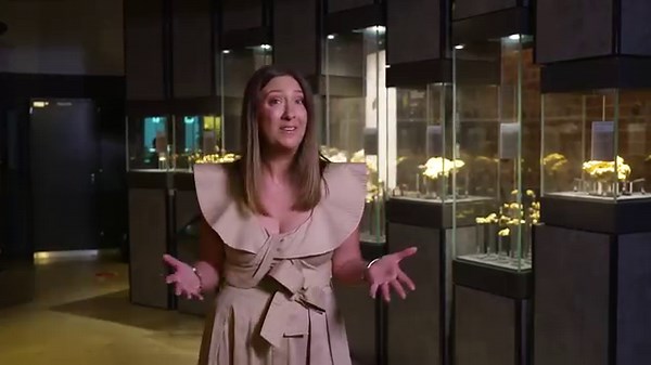 There’s always something new to see here at the Mint, as Destination WA discovered on their recent visit to our historic premises. Presenter Carmen Braidwood was so impressed with our wonderful attractions including: ✨The world’s largest gold coin ✨Spectacular live gold pour 💎 Argyle Treasures™ ring worth an incredible AUD 889k. 👑 The first coin featuring the effigy of King Charles III Check out the video and embrace the magic and allure of gold by booking your gold tour today | https://ow.ly/