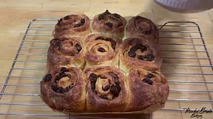 3K views · 76 reactions | Making bread is one of my favourite things to do. Recipe : https://meadowbrownbakery.com/chelsea-buns-recipe-uk/ #meadowbrownbakery #chelseabuns #chelseabunsrecipe #breadrolls #cinnamonrolls | Meadow Brown Bakery | Facebook