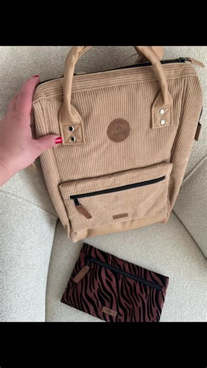 Regardez ce que je viens de recevoir : un sac à dos Adventurer Medium de chez Cabaïa… et franchement, il est canon ! 😍 Que ce soit pour le travail, les cours ou une escapade, il est parfait. Alors, team sac à dos stylé, vous validez ? @CABAIA Dites-moi en commentaire ce que vous en pensez et venez visiter ma vitrine