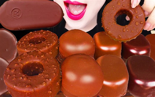 Jane ASMR CHOCOLATE ICE CREAM DONUT EATING