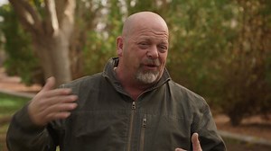 2.4M views · 257 shares | A piece of US History - President Ronald Reagan memorabilia! | The Best of Pawn Stars | Facebook