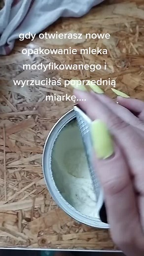 Cooking with Creamy Mixtures: A Close-Up Guide