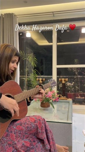 Dekha Hazaron Dafa | Rustom | Arijit Singh | Palak Muchhal | Acoustic Guitar Cover by Shivani |