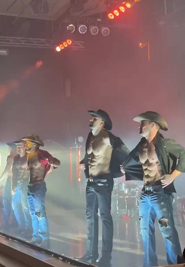 Discover the SIXX PAXX Temptation Tour Experience
