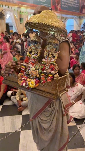 10K views · 1.4K reactions | @ovi_artist #radhakrishnan #radhavallabh #radheradhe #krishna #kirtan #dance #dance #dancers #classicaldance #temple #enjoy #haven #trendingreels #trending #trend #trendy #viral #viralvideos #viralreels #viralinstagram #instagram #instagood #instalike #instadaily #insta #reels #reelitfeelit #reelsindia #reelkarofeelkaro #love #krishnavakti | Ovi Roy | Facebook