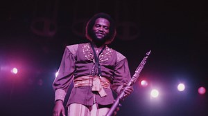 Earth, Wind, & Fire Saxophonist Andrew Woolfolk Dies at 71