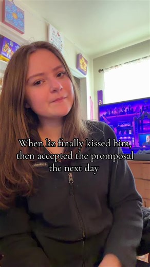 Promposal Moments: A Romance Story
