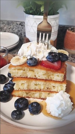 Quick & Easy Sheet Pan Pancake in 20mins