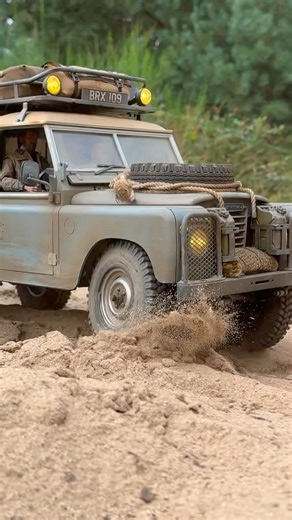 347K views · 10K reactions | Land Rover Scale Off Road Series III 109 Trophy #rc #trophy #landrover #series3 #offroad #scaleoffroad #rccrawler #rcmodel #classic #offroading #4x4 #rcoffroad #customcar #oldlandrover #rcreistic #boomracing #brx02 #rc4x4 #rc4wd #realisticdrivingrc #rcoverland #rccar | Maxee RC | Facebook