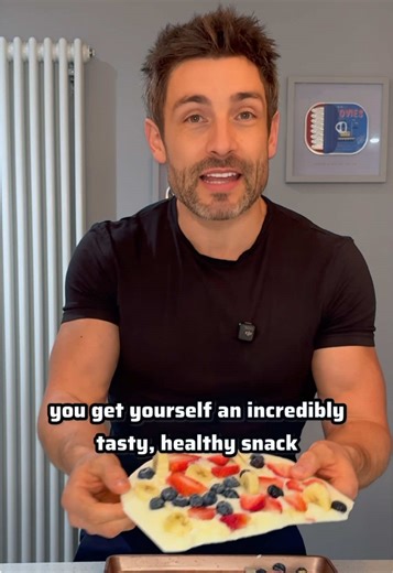 Here is how to make a delicious and healthy fruit and yoghurt frozen bar. To make: • pour live or Greek yoghurt • add fruit of your choice • drizzle with honey • freeze and enjoy!