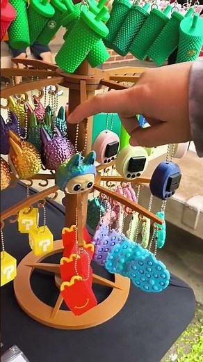 Fidget & Clicker Pop-Up Success | Mini Collectibles in Action