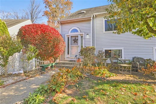 16 Clubhouse Dr #16, Cromwell, CT 06416 - MLS 24056888 - Coldwell Banker