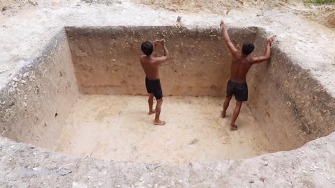 Building an epic underground castle pool by hand | Primitive DIY design!