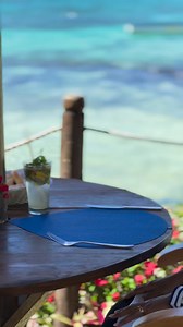 Sunny skies, ocean breeze, and a tartare de thon that melts in your mouth 🌴 Lunch at Coco Bar Restaurant is all about simple pleasures and island warmth! #Mauritius #SolanaBeachMauritius #BVHospitality | Solana Beach Mauritius