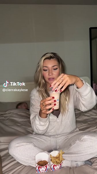 Late Night Snack Ideas for Busy Moms