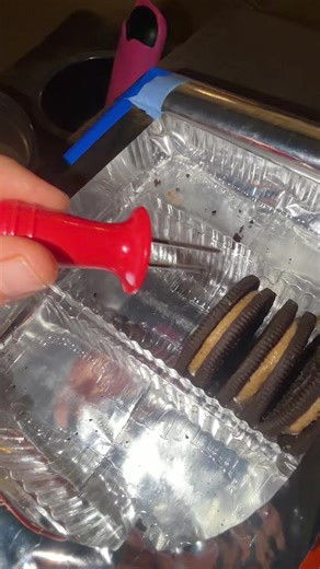 Creative Oreo Dipping Hacks with a Corn Cob Holder