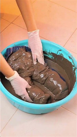 Transform Old Jeans into Stunning Cement Art! Creative DIY Decor Ideas 😱🧱