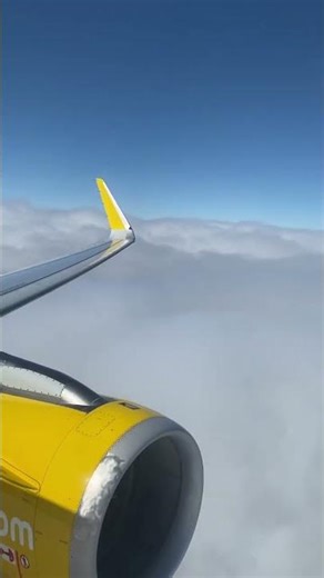 A321 Cloud Surfing