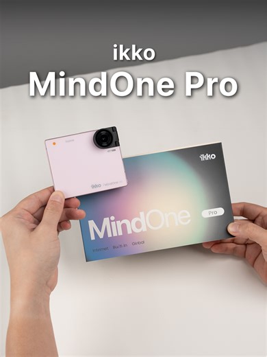iKKO MindOne Pro 卡片大小 🤏 的手机终于成为现实了!!! 它不只是超级便携，50MP 的折叠式镜头的自家的 iKKO AI OS 也是一大特点 👀 #iKKO #MindOnePro #small#card #AI#asmr #unboxing @ikkotech