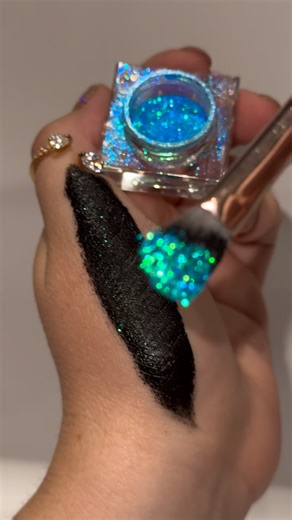 𝐊𝐚𝐢𝐦𝐚 𝐜𝐨𝐬𝐦𝐞𝐭𝐢𝐜𝐬 on Instagram: "Turn up the vibrancy volume 🌈✨ Have you tried applying our black eyeshadow base before applying our Multichromes 🙊 A whole new array of shimmering colours come out to play 🎨 #eyeshadowtips #makeuptip #makeuptipsandtricks #eyeshadowtricks #makeuptrends"