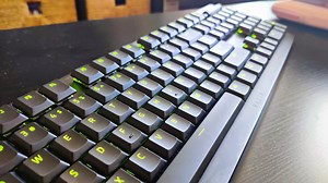 Razer DeathStalker V2 Pro Review: Sleek, Sturdy, and Sensitive?