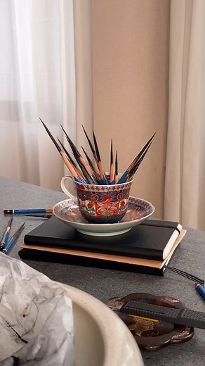 How to Sharpen Charcoal Pencil for Drawing Tutorial