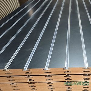 [Hot Item] Melamine Slatwall MDF, PVC MDF Slatwall, Slotted MDF