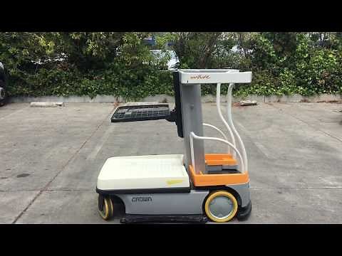 Crown Wave Electric Ride On Order Picker Man Boom Lift 24V Only 12.6 Hours!