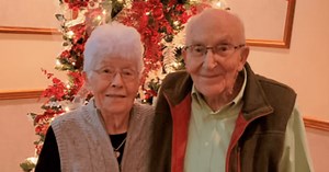 Vera Baum, 'Grandma' of Ohio's Grandpa's Cheesebarn, dies two days after husband Paul Baum