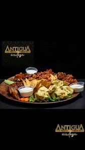 Sábado de fútbol ⚽ #mexico🇲🇽 vs #argentina🇦🇷 5 pm #mundialsub20 #chivas vs #america 9 pm Tel. 7444843484 pide para llevar o encuentranos en rappi. Checa nuestro menú ☺️👌 Te esperamos! #antiguaacapulco ❤️ | Antigua Acapulco