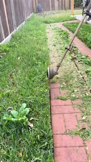 Revolutionizing Concrete Flooring: High-Precision Laser Screed Technology