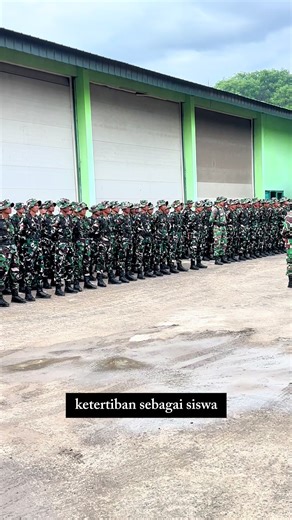 Pak, kenapa sih judi online itu gak dibubarin aja ?? Emang gak bisa pak ?? Sebenarnya bisa.. Harusnya bisa.. tapi yaa butuh proses.. Prosesnya tidak semudah membalikkan telur dadar..😁 Nah sambil tunggu Judol itu dibubarin, kenapa gak kita dulu yg berhenti main.. Ayo jangan mau diboongin.. Awalnya iseng iseng.. pasang dikit dikit.. dikasih menang.. jadi ketagihan pengen menang gede... Dikasih kalah, penasaran pengen balik modal.. Ujung ujungnya semua pemain pasti rungkat... yang happy pasti yaa 