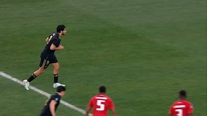 ¡El futbol lo vivimos a nuestra manera! 💪⚽️ Este verano lo ves y lo sientes en Univision. 🙌 #VeranoFutbolero #Promo | Univision