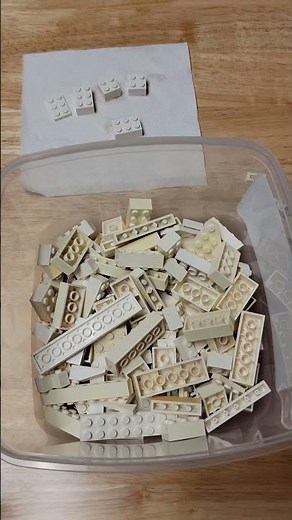 How to whiten up old, yellowed white Lego bricks