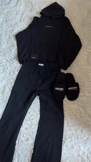 Full Balenciaga Fit: How to Style a Complete Balenciaga Outfit