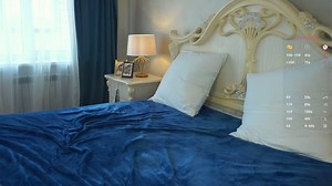 Who_s_there amateur webcam video 16 August 2025