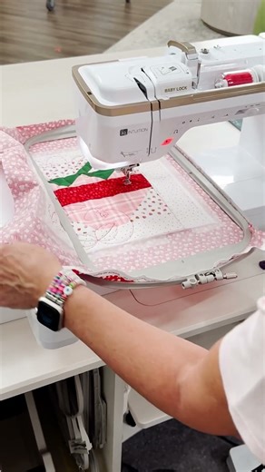 Let us show you how to elevate one block by using #kimberbell "Clear Blue Tiles"