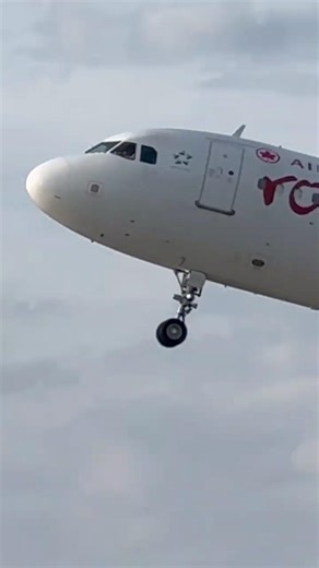 Air Canada A320 Rouge on departure. #aircanada #shorts