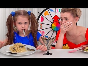 Eva and Mom have fun and play Spaghetti Challenge