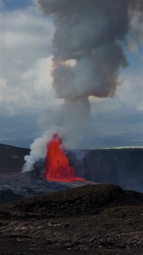 Feel the Power of Hawaiʻi's Volcanoes 🌋 #travel