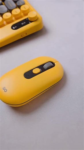 Upgrade your desk setup with Fantech Go MOCHI85 WK898 ✨ ✔️ Dual Mode Connectivity — Bluetooth 3.0/5.0 2.4GHz Wireless ✔️ Compact 85-Key Layout — space saving & stylish ✔️ Smooth & Silent Typing Experience ✔️ Multi-Device Support — Laptop, PC, Tablet, even Mobile! Office work, study or casual browsing — সবকিছুর জন্য perfect combo! 💻📱 Clean setup, zero cable mess & long-lasting performance 🔋 | Vibe Gaming