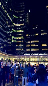 This #ValentinesDay, our Atlanta community helped us light up the night. Children’s staff, volunteers and families joined together at all three of our hospital campuses to help shine flashlights into our patients’ hospital rooms to create one big, virtual valentine—just for them. ♥️ | Children's Healthcare of Atlanta