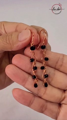 #shortsvideo | Simple, cute jewelry | crystal teardrop chain earrings #handmade #diy