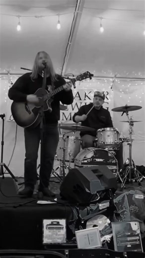 Barroom Brawls (Live at Peacemaker Brewing) – Black Friday