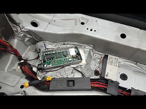 Mercedes C220 w203 remote not working. Antenna amplifier fuse blowing. Fault finding and repair.